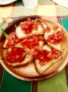 Bruschettine, tomato, garlic and oregano